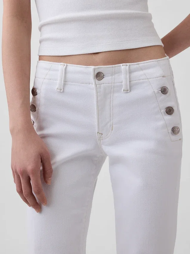 Jeans marin taille basse, long et ajusté