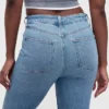 Jeans slim droit taille haute « Curvy » style années 90