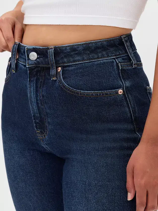 Jeans slim droit taille haute « Curvy » style années 90