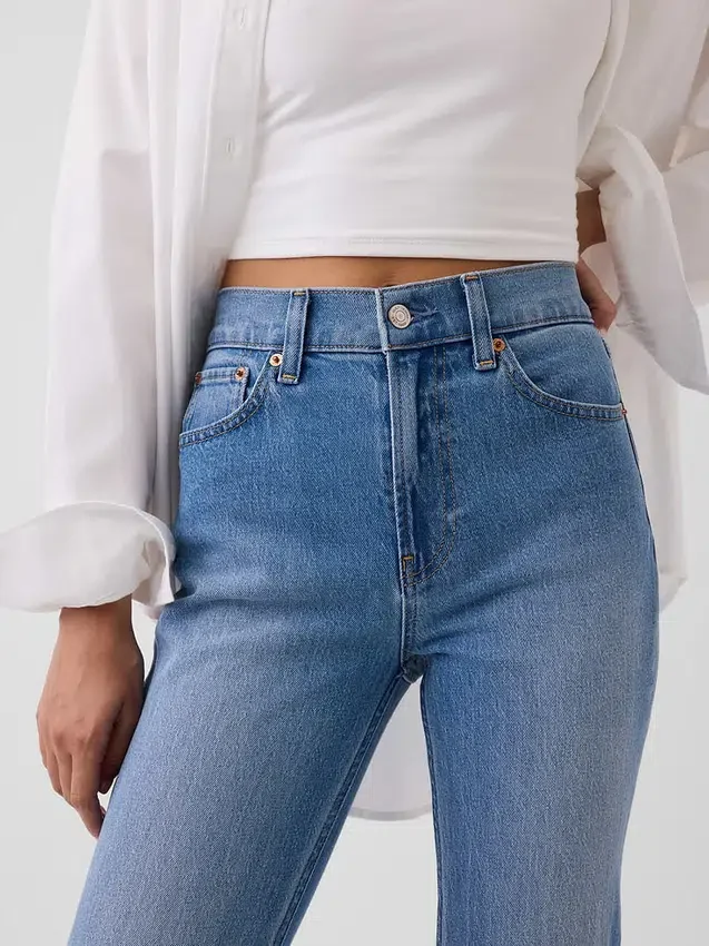 Jeans slim droit taille haute à revers style années 90