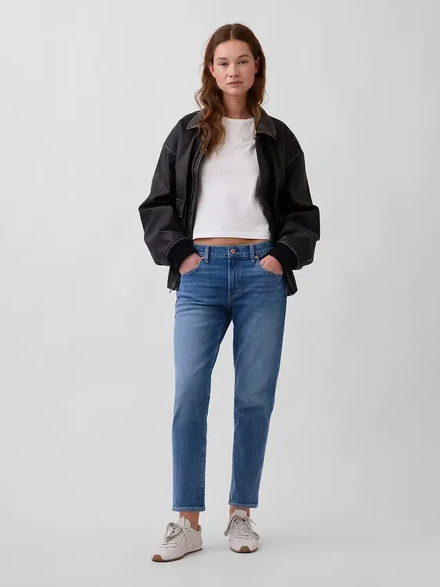 Jeans slim fuselé à taille mi-haute