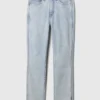 Jeans slim vintage à taille haute