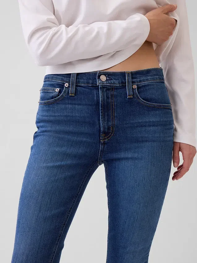 Jeans slim vintage à taille mi-haute