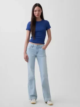 Jeans taille basse, long et ajusté