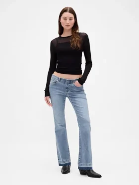 Jeans taille basse, long et ajusté