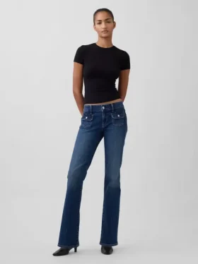 Jeans taille basse, long et ajusté