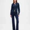 Jeans taille basse, long et ajusté