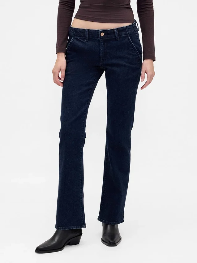 Jeans taille basse, long et ajusté