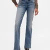 Jeans taille basse, long et ajusté