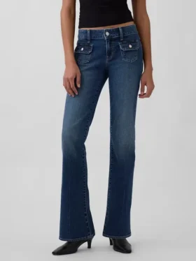 Jeans taille basse, long et ajusté