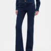 Jeans taille basse, long et ajusté