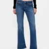 Jeans taille basse, long et ajusté
