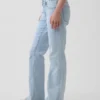 Jeans taille basse, long et ajusté
