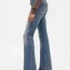 Jeans taille basse, long et ajusté