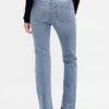 Jeans taille basse, long et ajusté
