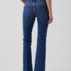 Jeans taille basse, long et ajusté