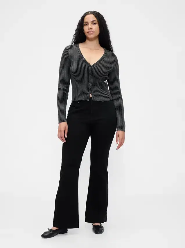 Jeans taille basse, long et ajusté