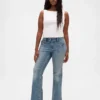 Jeans taille basse, long et ajusté