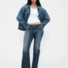 Jeans taille basse, long et ajusté