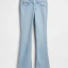 Jeans taille basse, long et ajusté