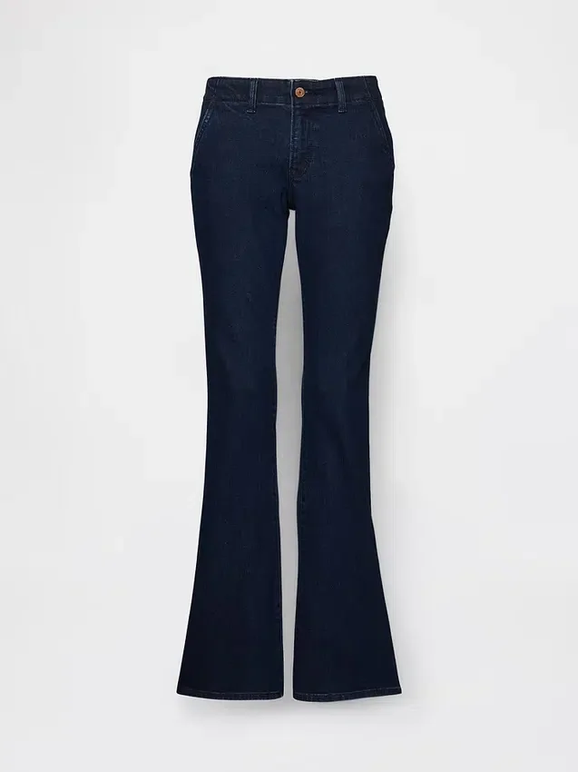 Jeans taille basse, long et ajusté