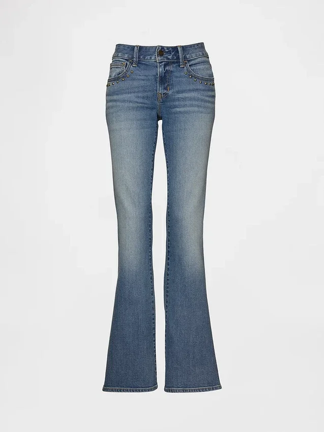 Jeans taille basse, long et ajusté
