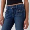 Jeans taille basse, long et ajusté