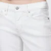 Jeans taille basse, long et ajusté