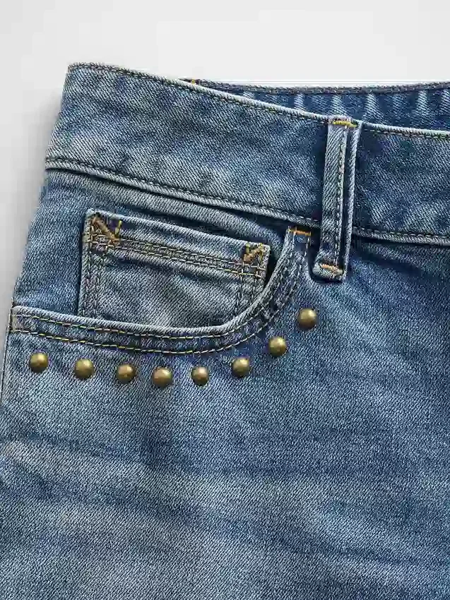 Jeans taille basse, long et ajusté