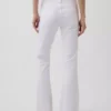 Jeans taille basse, long et ajusté, à lacets