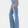 Jeans taille basse à poches tressées, coupe longue et ajustée