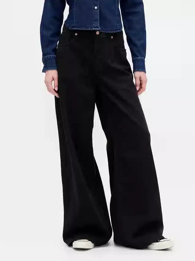Jeans taille basse ultra-doux et très ample