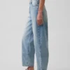 Jeans taille haute court à coupe large