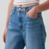 Jeans taille haute court à coupe large