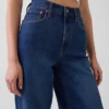 Jeans taille haute à jambes larges
