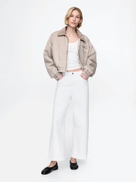 Jeans taille haute à jambes larges et longueur cheville