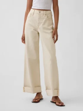 Jeans taille haute à jambes larges et longueur cheville