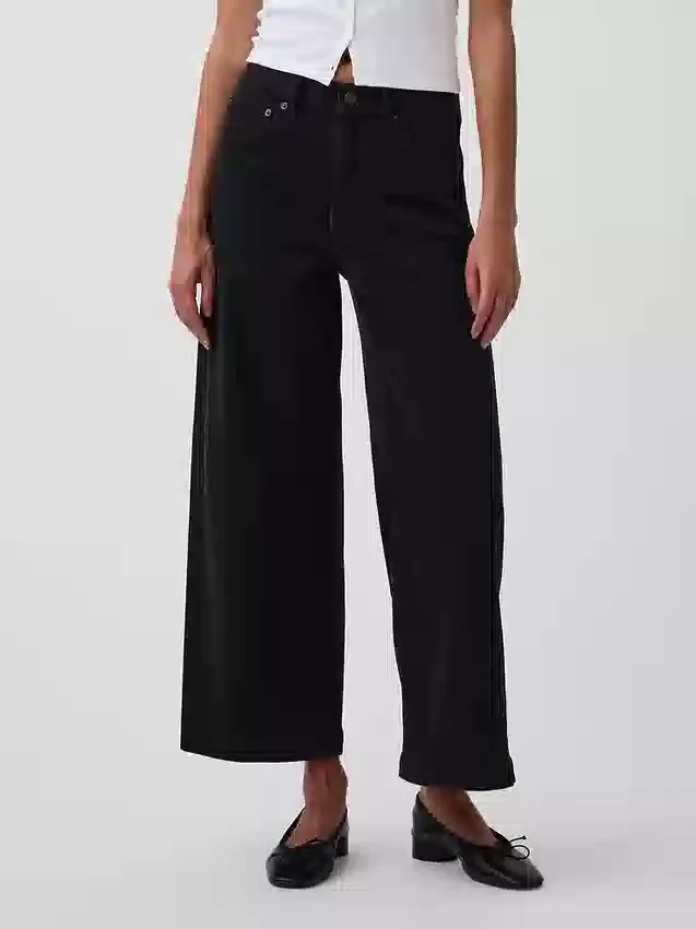 Jeans taille haute à jambes larges et longueur cheville