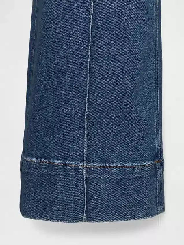 Jeans taille haute à jambes larges et longueur cheville
