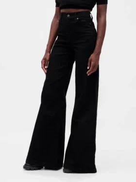 Jeans taille haute à jambes évasées