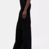 Jeans taille haute à jambes évasées