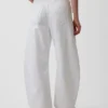 Jeans taille haute ultra-doux à ceinture, coupe en fer à cheval