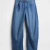 Jeans taille haute ultra-doux à ceinture, coupe en fer à cheval