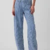 Jeans taille haute ultra-doux à rayures, coupe « Barrel »