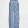 Jeans taille haute ultra-doux à rayures, coupe « Barrel »