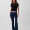 Jeans taille très basse, long et ajusté