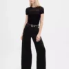 Jeans à taille très haute et jambes larges