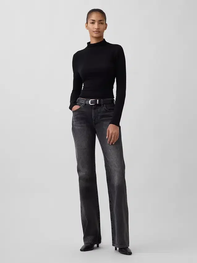 Jeans évasé ample et rigide à taille mi-haute