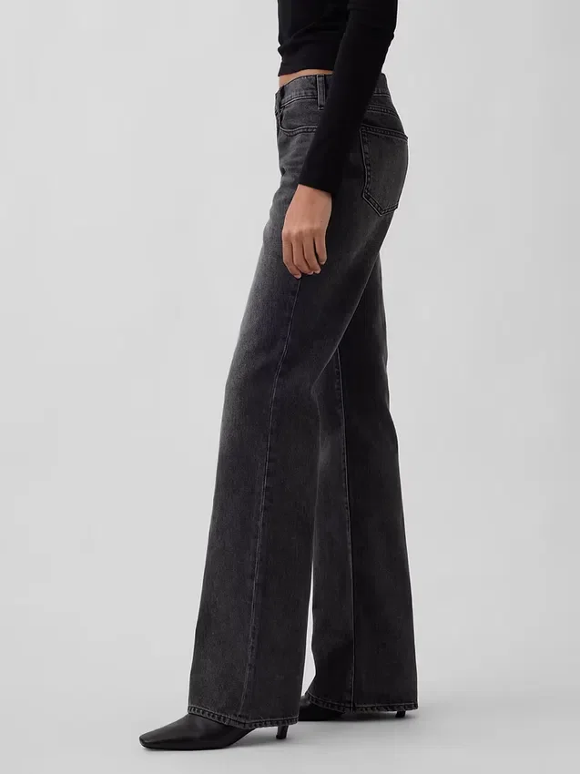 Jeans évasé ample et rigide à taille mi-haute