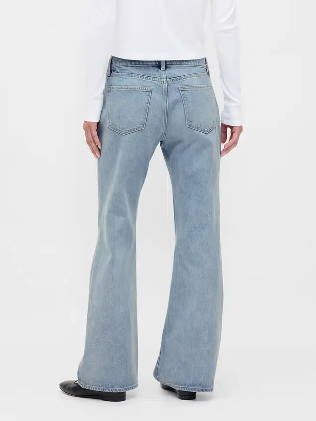 Jeans évasé ample et rigide à taille mi-haute